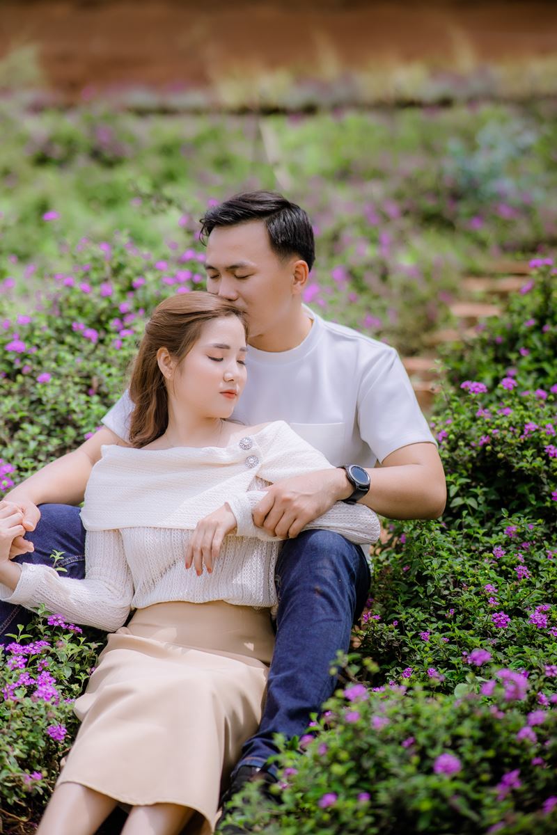 hinh cuoi da lat mau trong sang