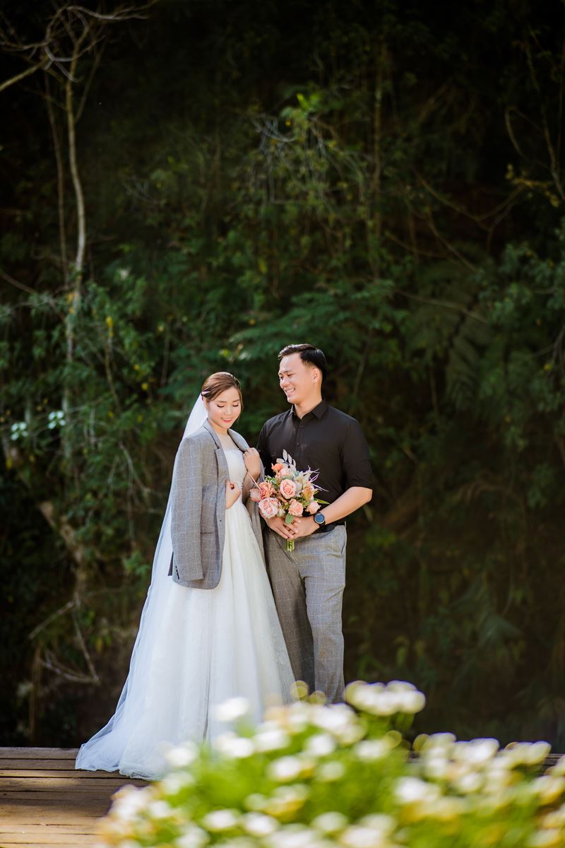 hinh cuoi da lat mau trong sang